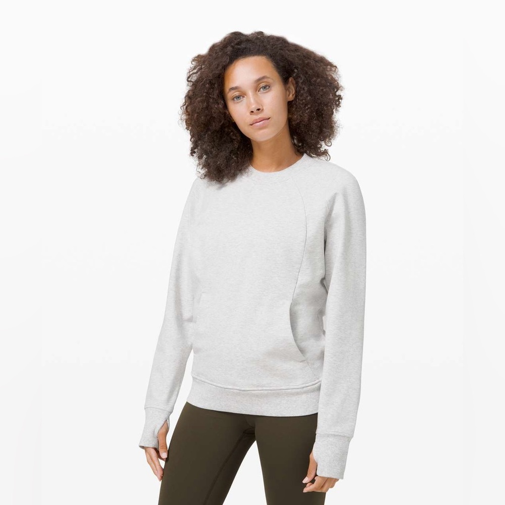 Lululemon Women’s Scuba Crew Size 4 in Heathered Core Ultra Light Grey